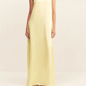 Elegant Yellow Maxi Dress